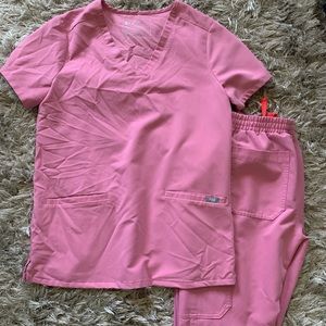 Pink Figs Scrub Set (XS)